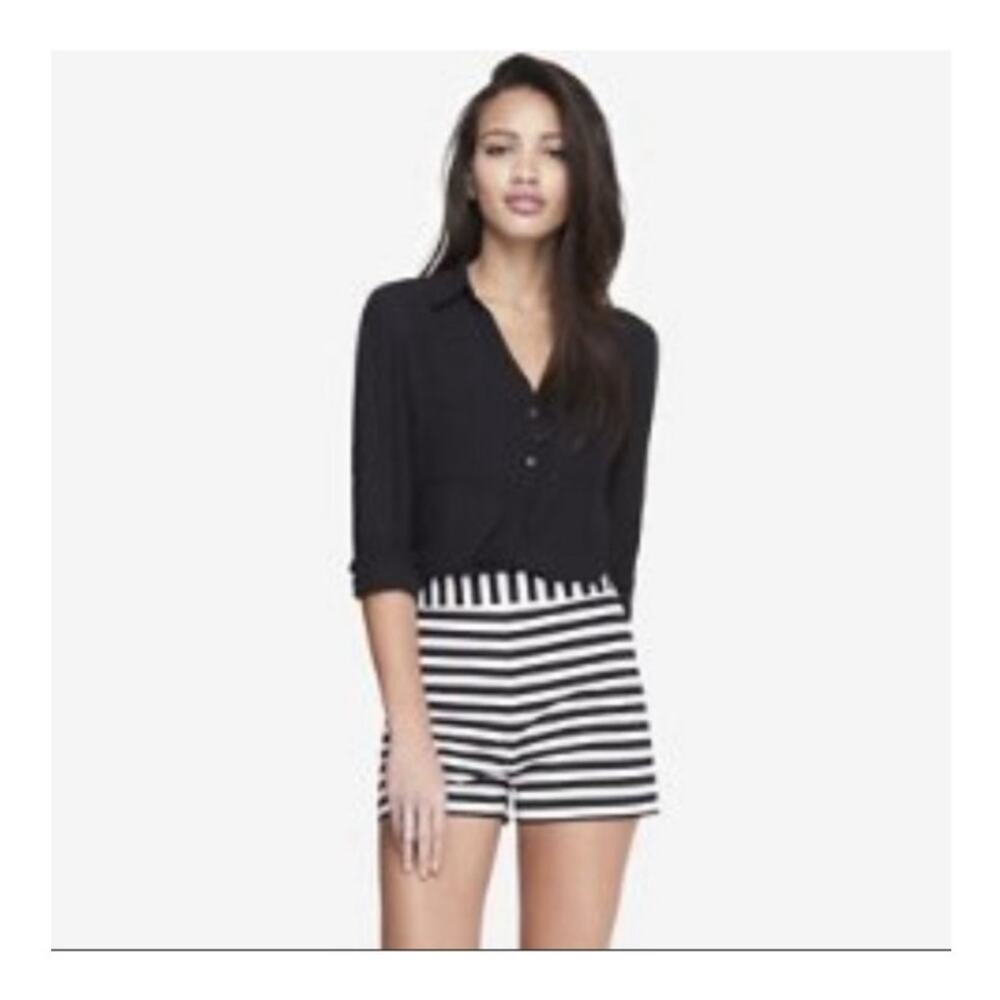 Express black and white striped shorts size 2